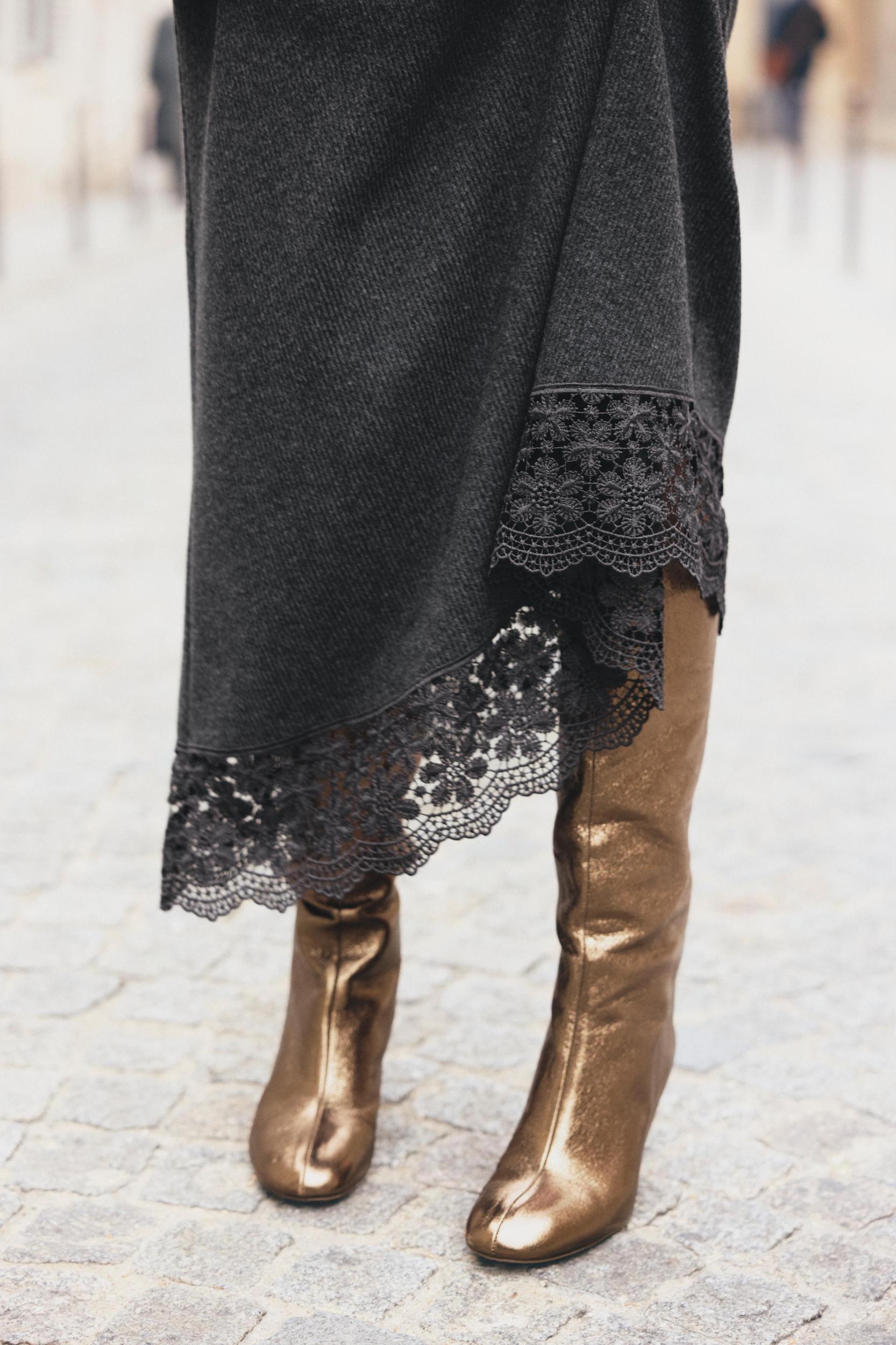 SOFT TRIM MIDI SKIRT Product Image