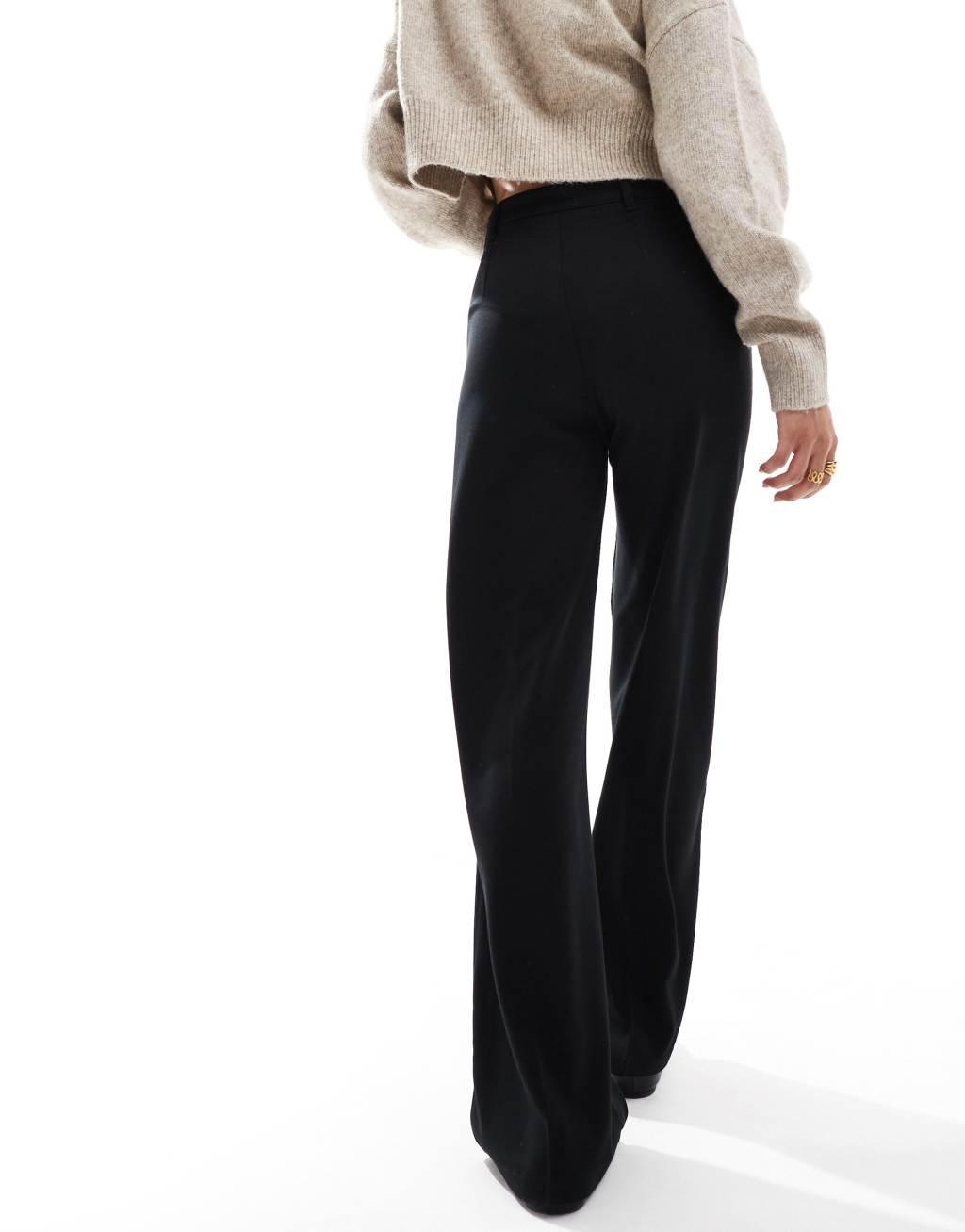 Bershka Petite wide leg dad pants Product Image