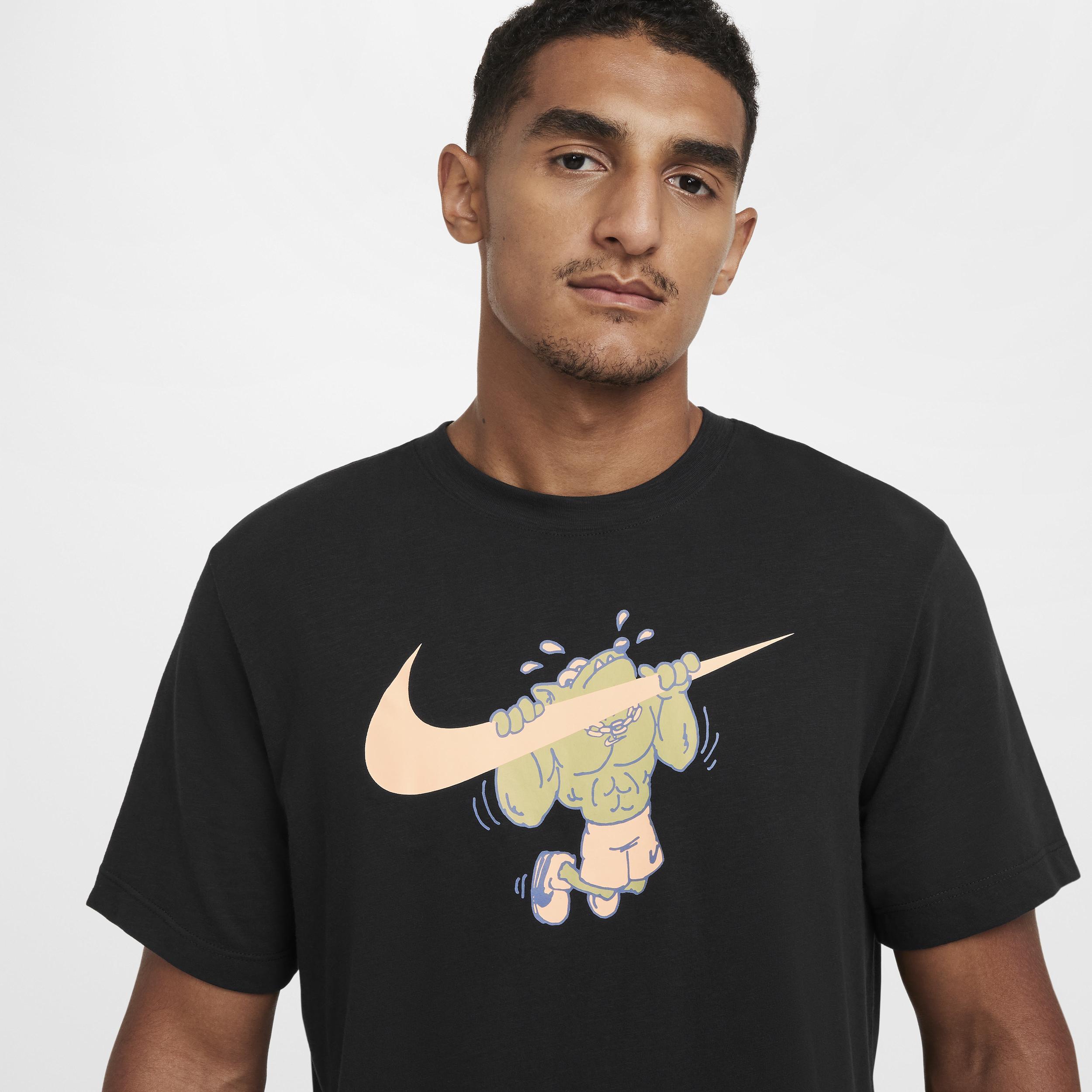 Nike Men's Dri-FIT Fitness T-Shirt Product Image