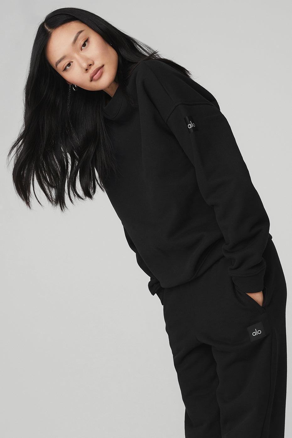 Renown Heavy Weight Crew Neck Pullover - Black Product Image