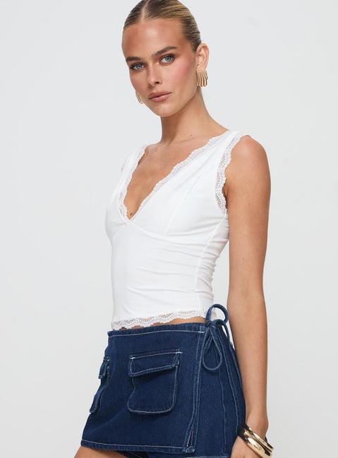 Primavera Top White Product Image