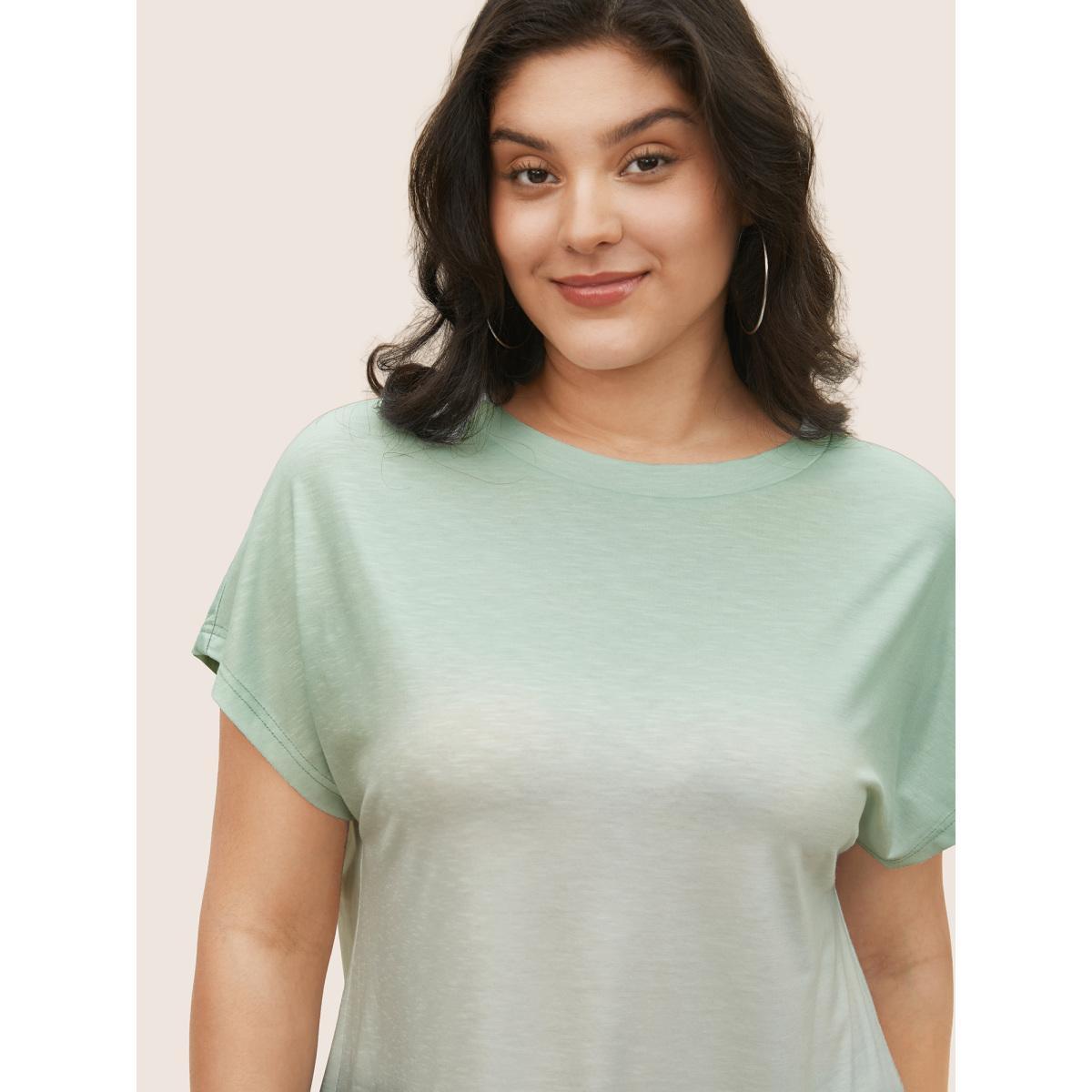 Plus Size Ombre Round Neck Dolman Sleeve T-shirt Multicolor Women Casual Round Neck Everyday T-shirts BloomChic 26/4X Product Image