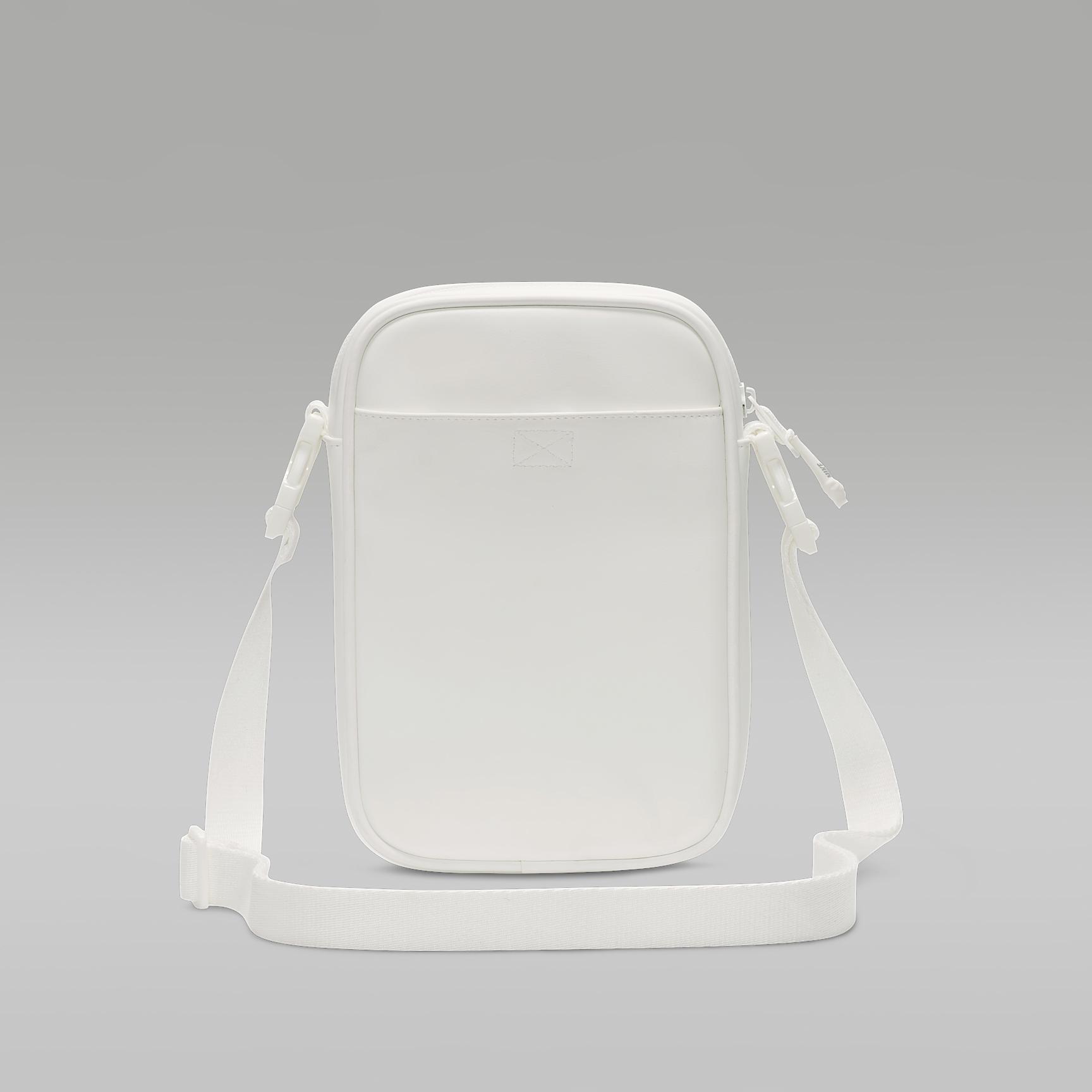 Air Jordan Festival Bag (1.5L) Product Image