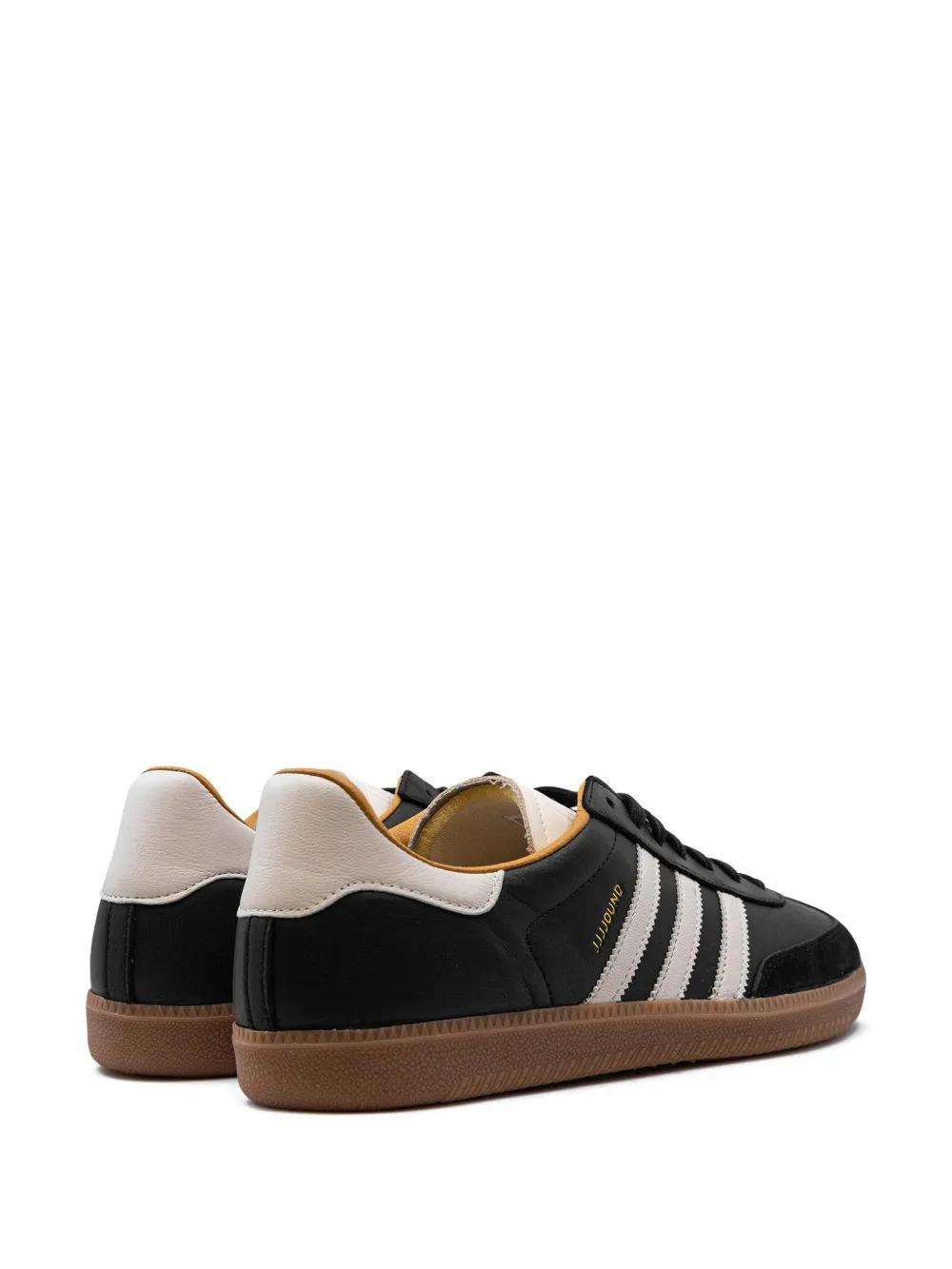 ADIDAS ORIGINALS Gazelle Indoor Low In Blue Product Image