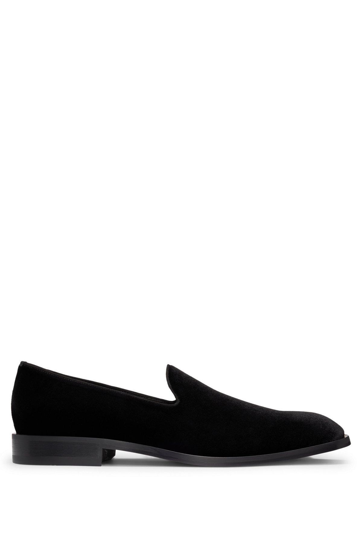 Velvet slip-on loafers with leather trims Product Image