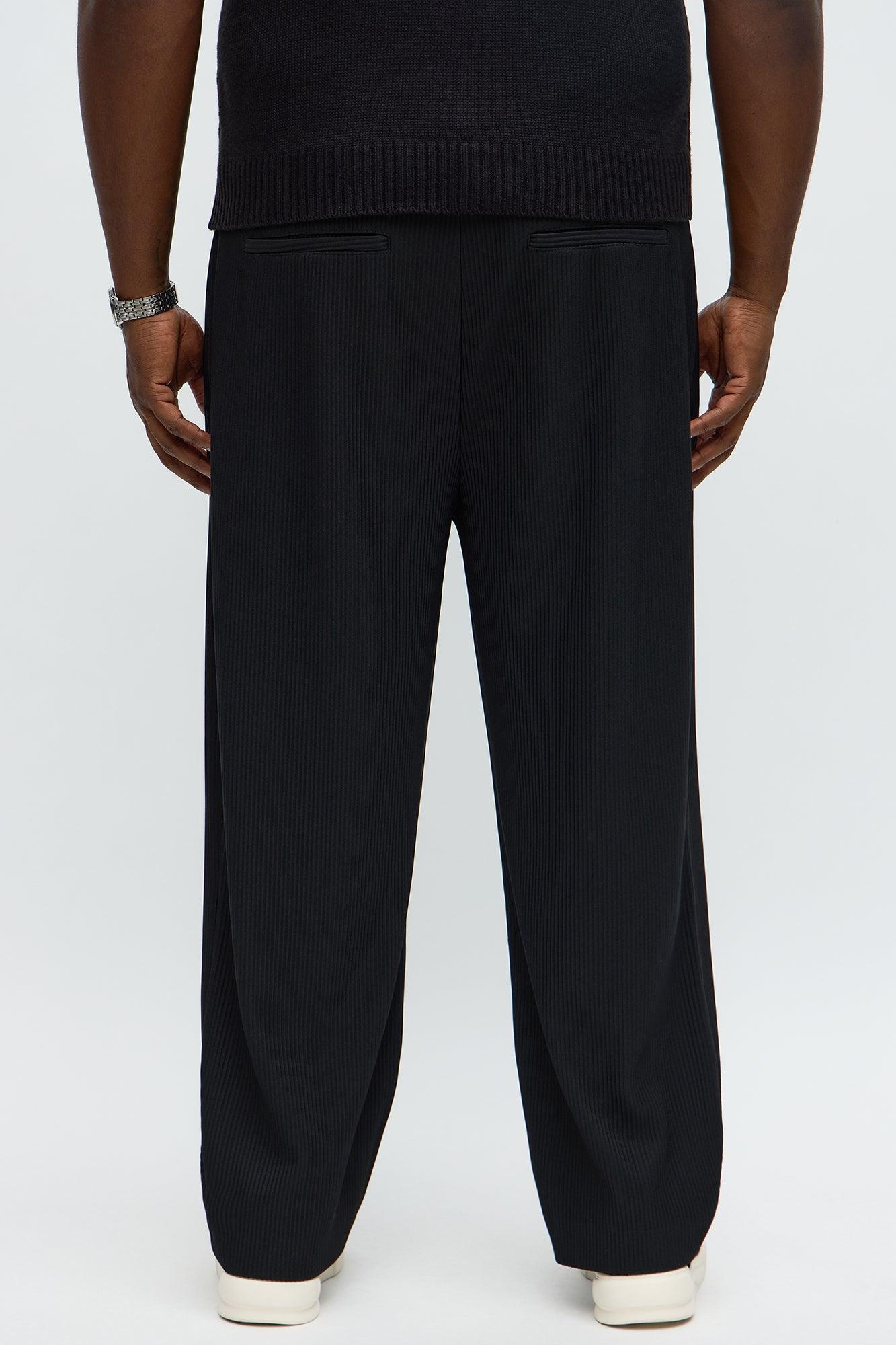 Show Up Straight Pleated Trousers - Black Product Image