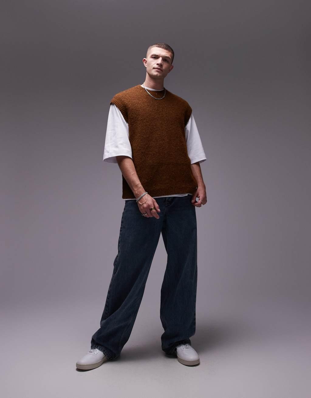 Topman relaxed fit tank top in brown Product Image