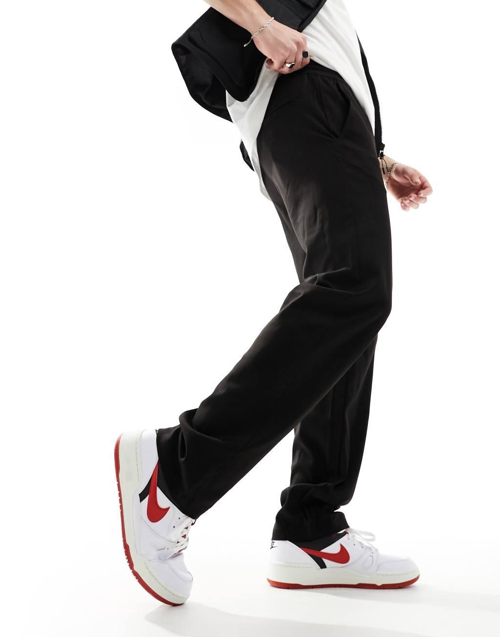 Only & Sons loose pant in black Product Image