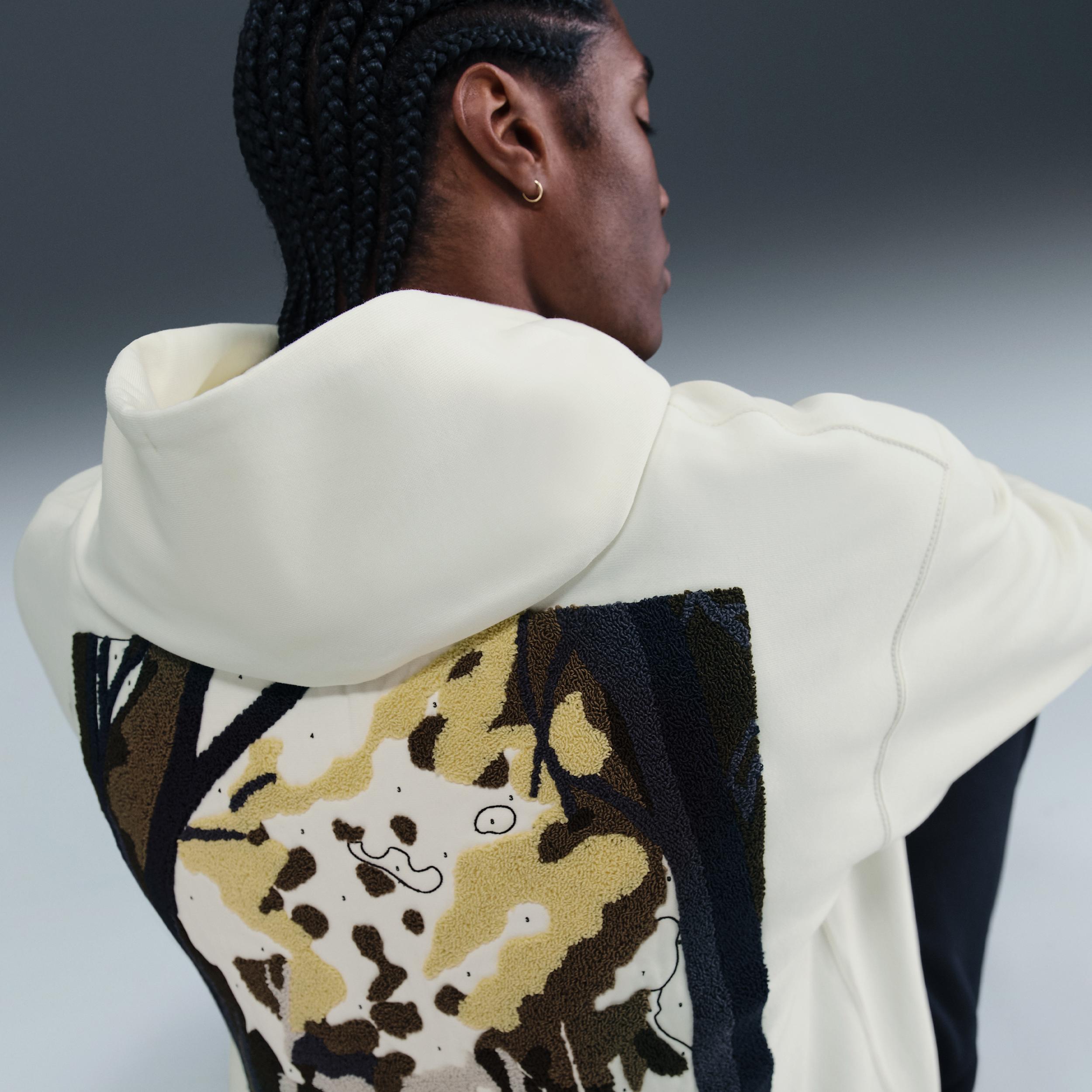 Nike Men's Solo Swoosh Pullover Hoodie Product Image