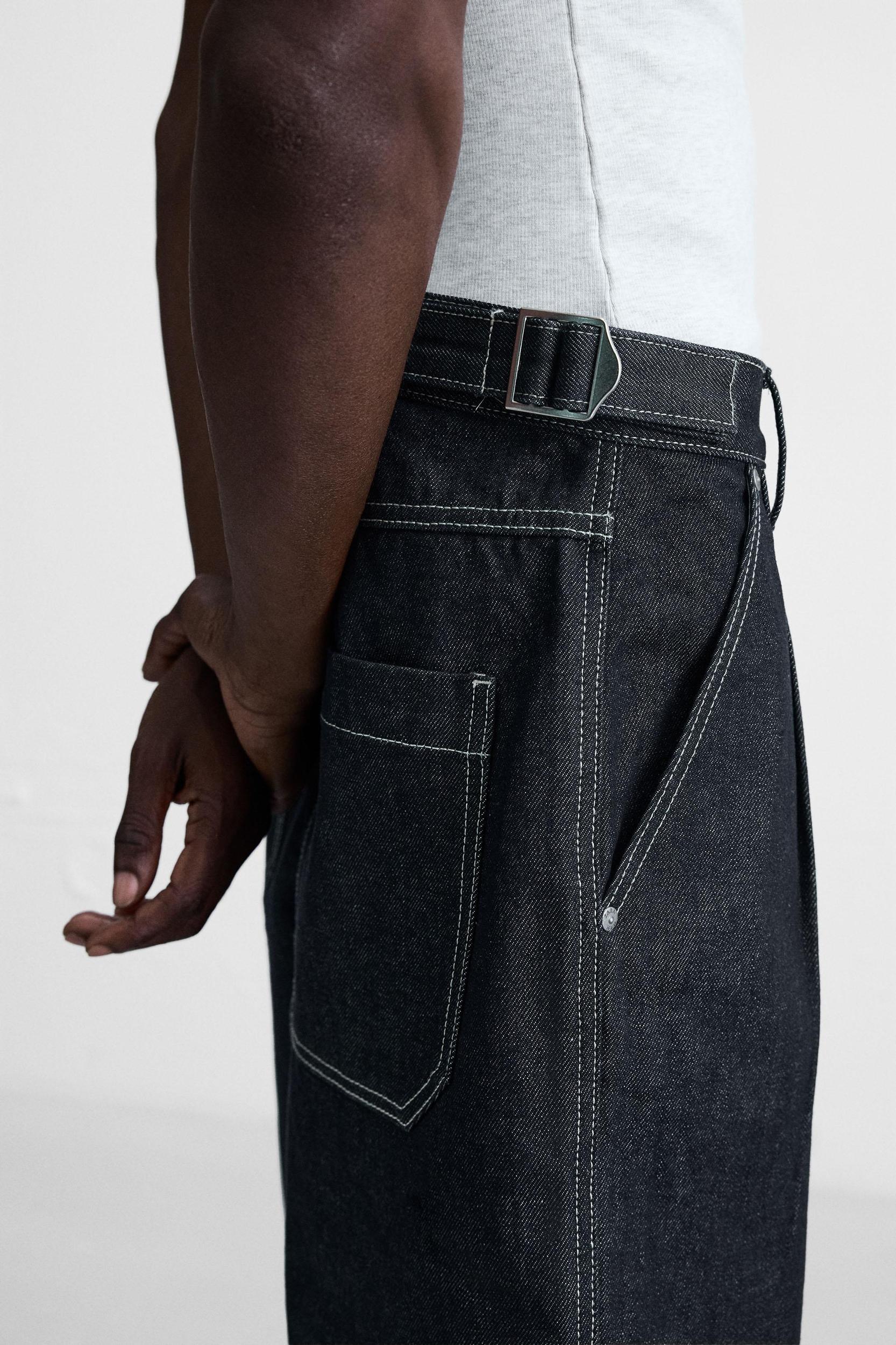 BELTED BAGGY FIT DENIM SHORTS Product Image