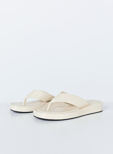 Tampa Sandals Beige Product Image