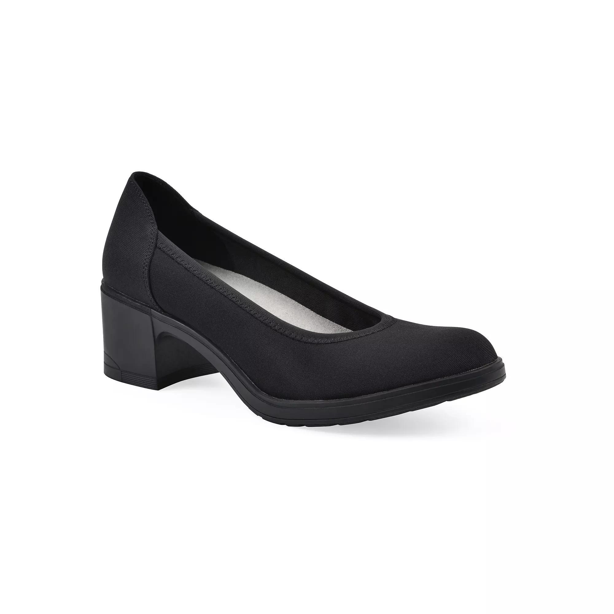Cliffs by White Mountain Huntor Womens Pumps Product Image