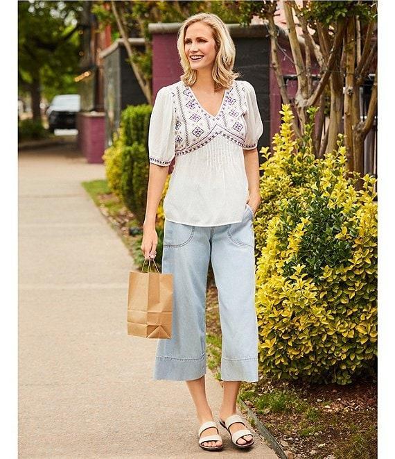 Nurture Petite Size Embroidered V-Neck Elbow Puff Sleeve Top Product Image