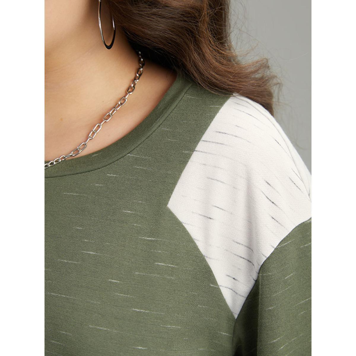 Plus Size Colorblock Patchwork Raglan Sleeve Sweatshirt Women ArmyGreen Casual Contrast Round Neck Everyday Sweatshirts BloomChic 10/M Product Image