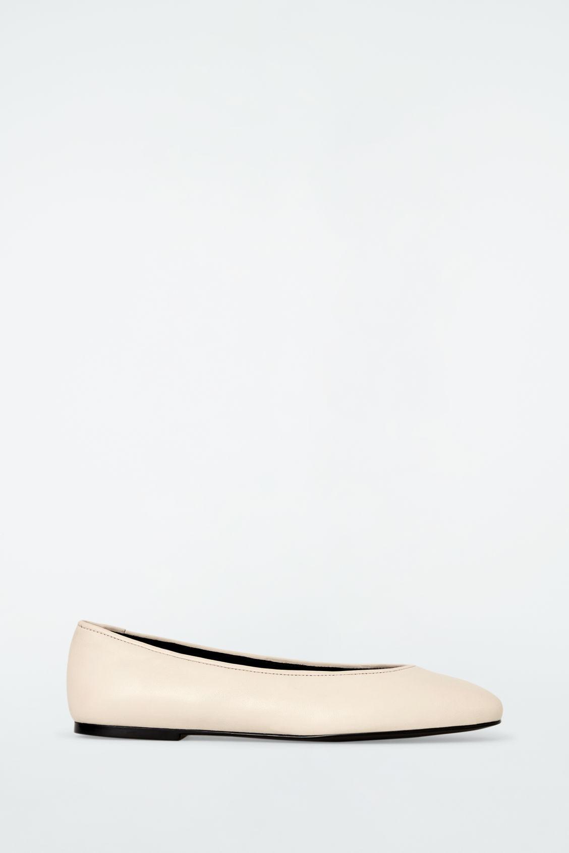 LEATHER BALLERINA FLATS Product Image