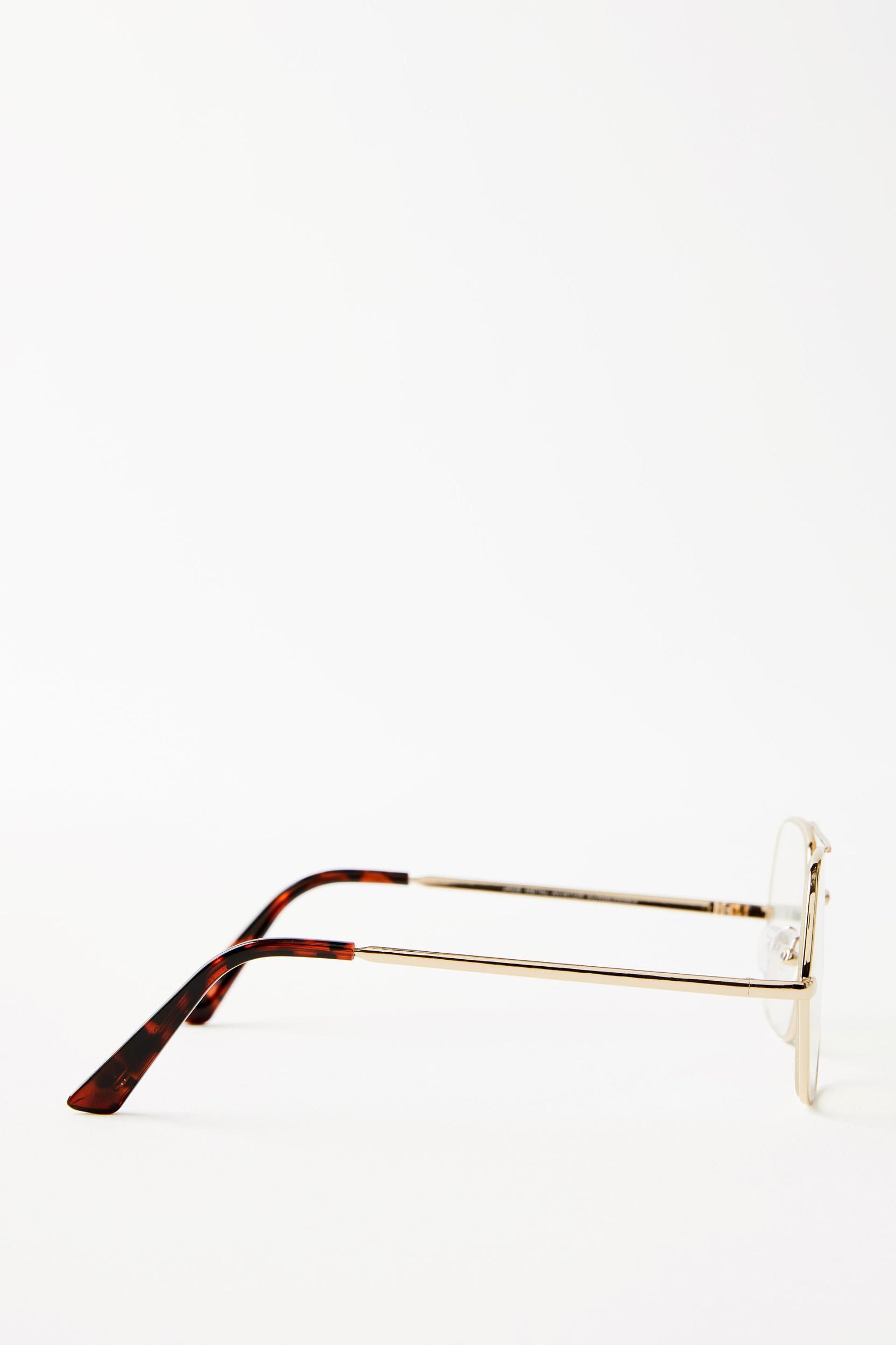 Jade Metal Aviator Sunglasses Product Image