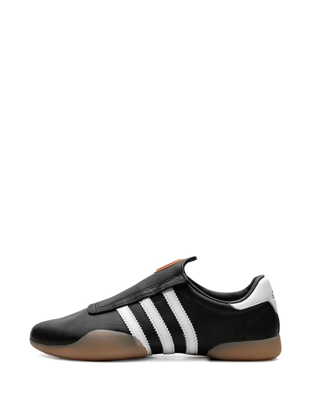 Taekwondo "Black/White" sneakers Product Image
