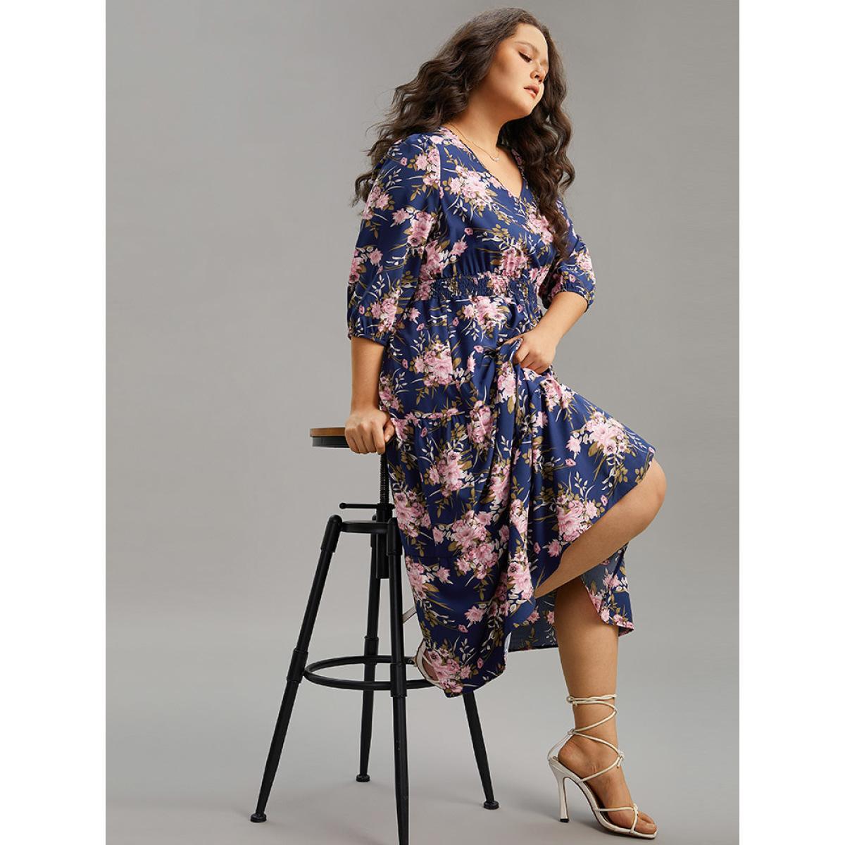Plus Size Floral Print Shirred Elastic Cuffs Dress DarkBlue Women Elegant Pocket V-neck Elbow-length sleeve Curvy Midi Dress BloomChic 18-20/2X Product Image