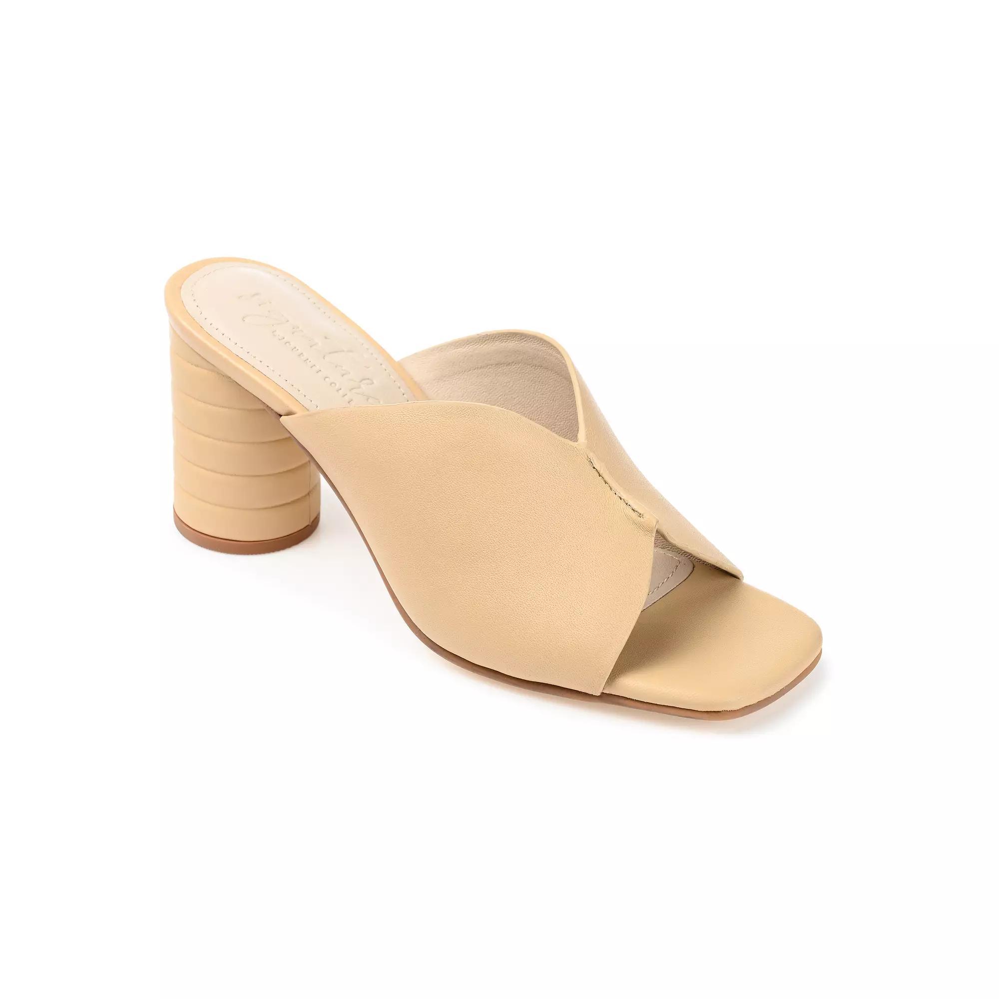 Journee Signature Women's Genuine Leather Tru Comfort Foam Karah Heels, Size: 8, Ivory Product Image