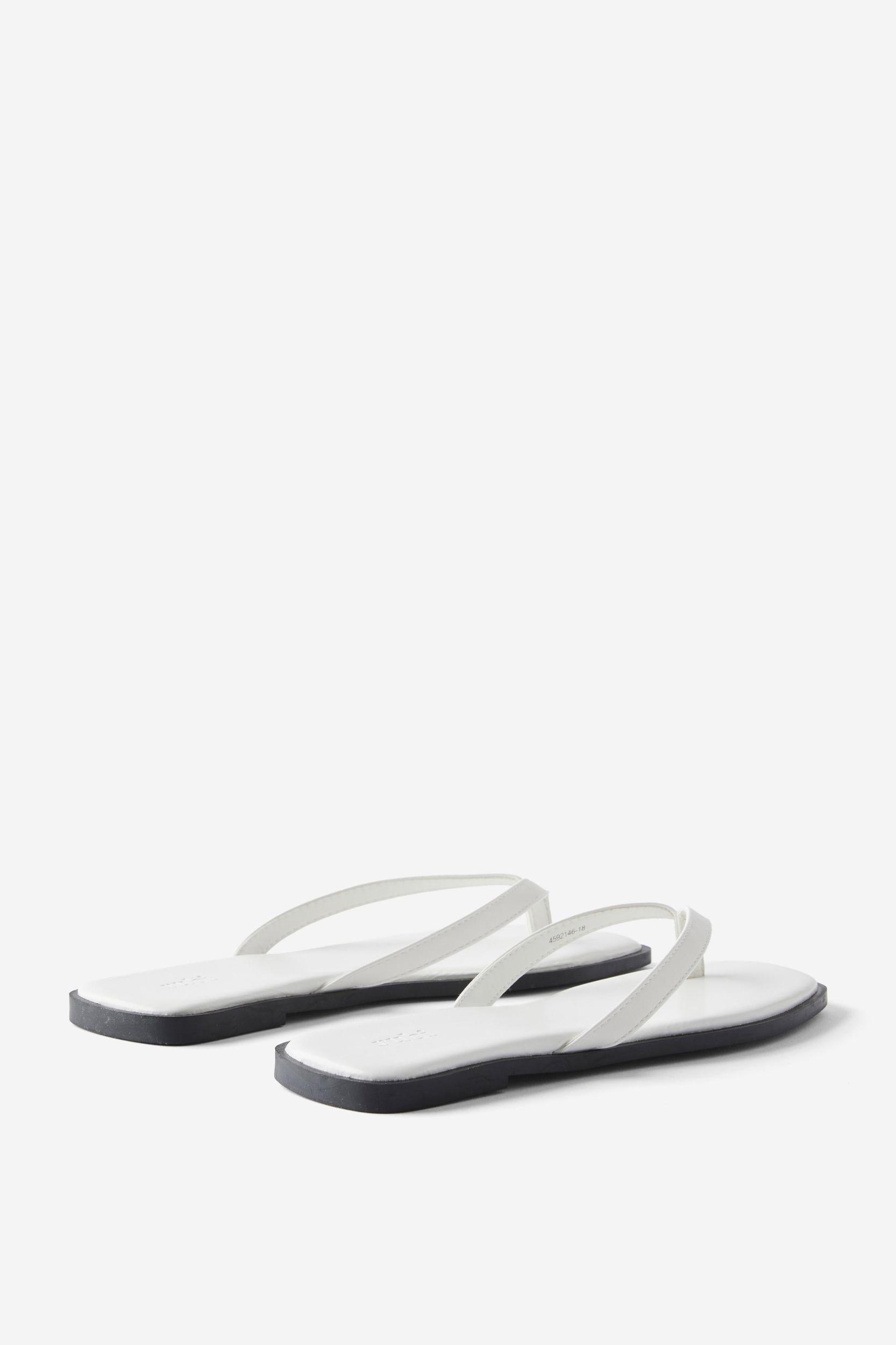 Byron Slide Product Image