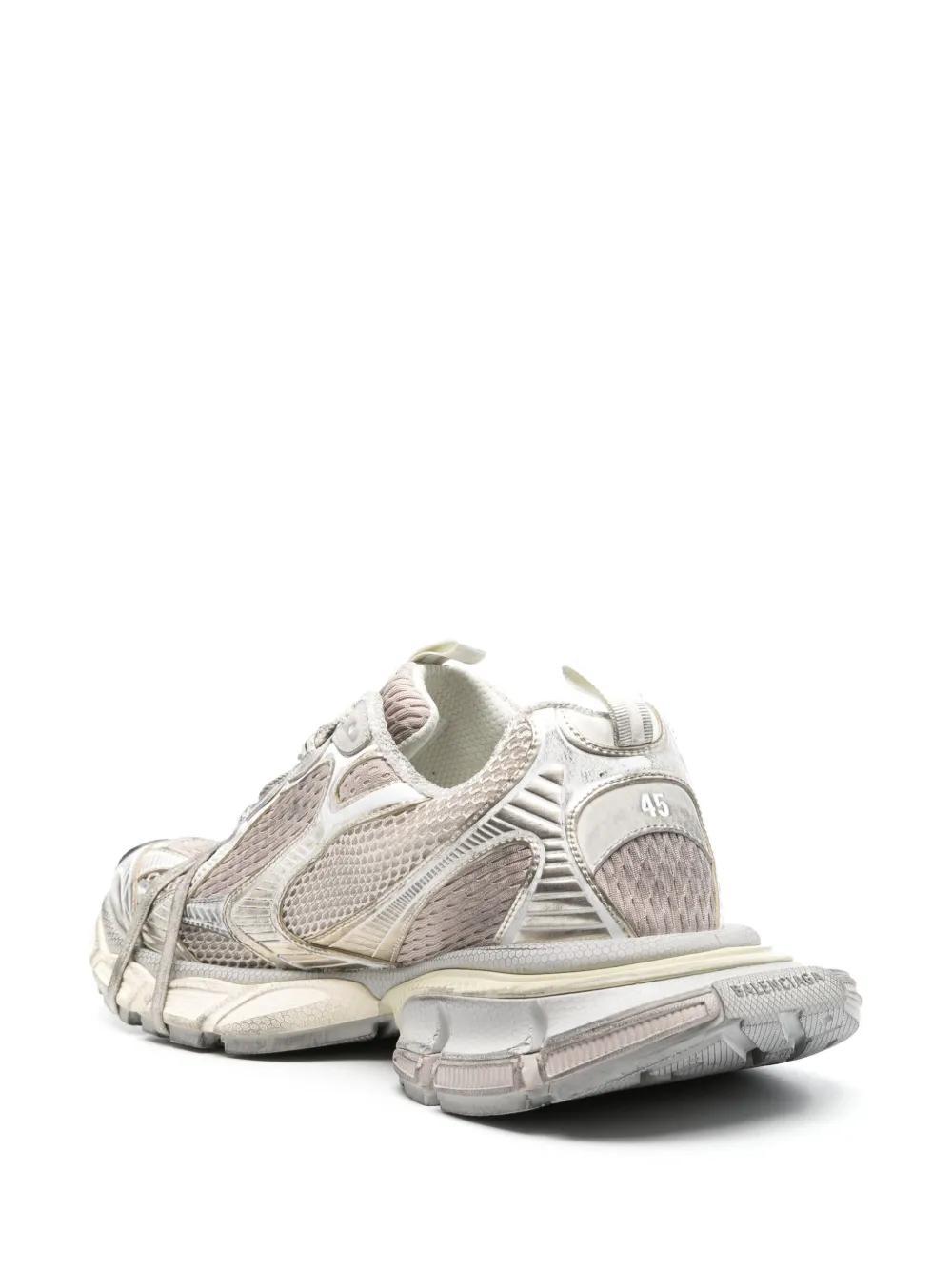 3XL sneakers Product Image