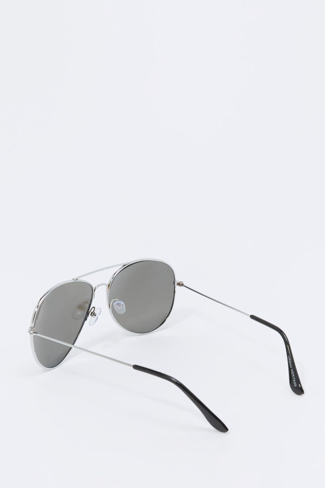 Classic Aviator Sunglasses Male Product Image