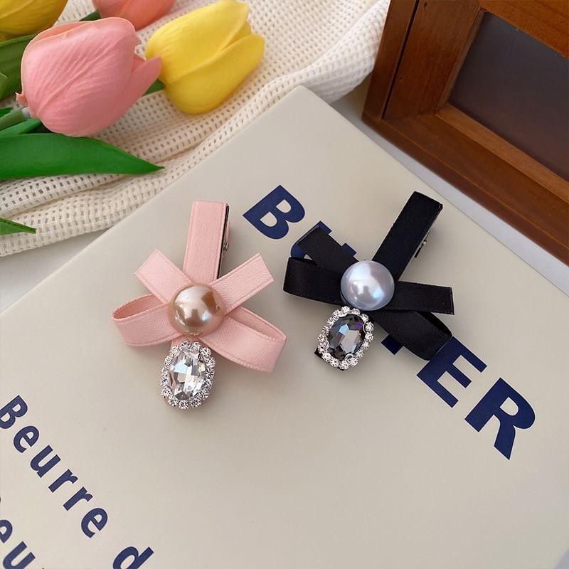 Faux Pearl Ribbon Hair Clip Product Image