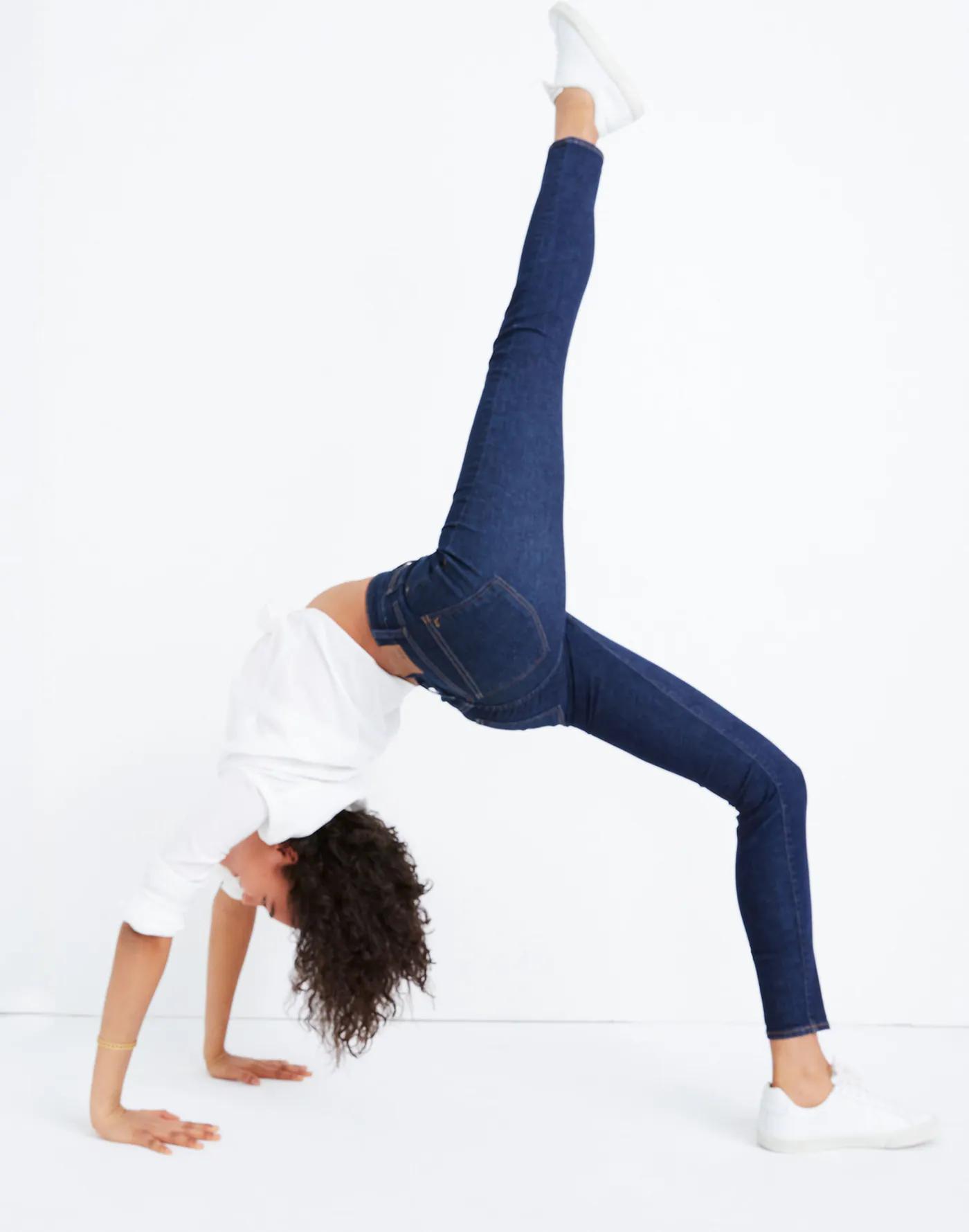Taller Curvy High-Rise Skinny Jeans in Lucille Wash Product Image