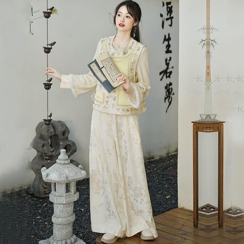 Long-Sleeve Fluffy Trim Top / High Rise Floral Jacquard Wide Leg Pants / Vest Product Image
