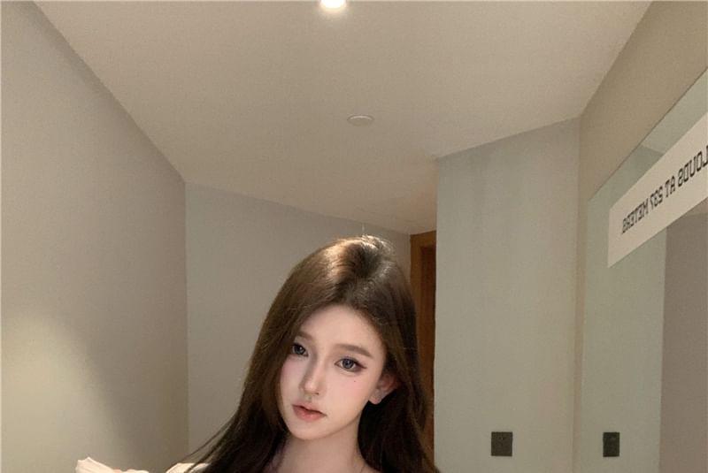Long Sleeve V-Neck Plain Panel Lace Top Product Image