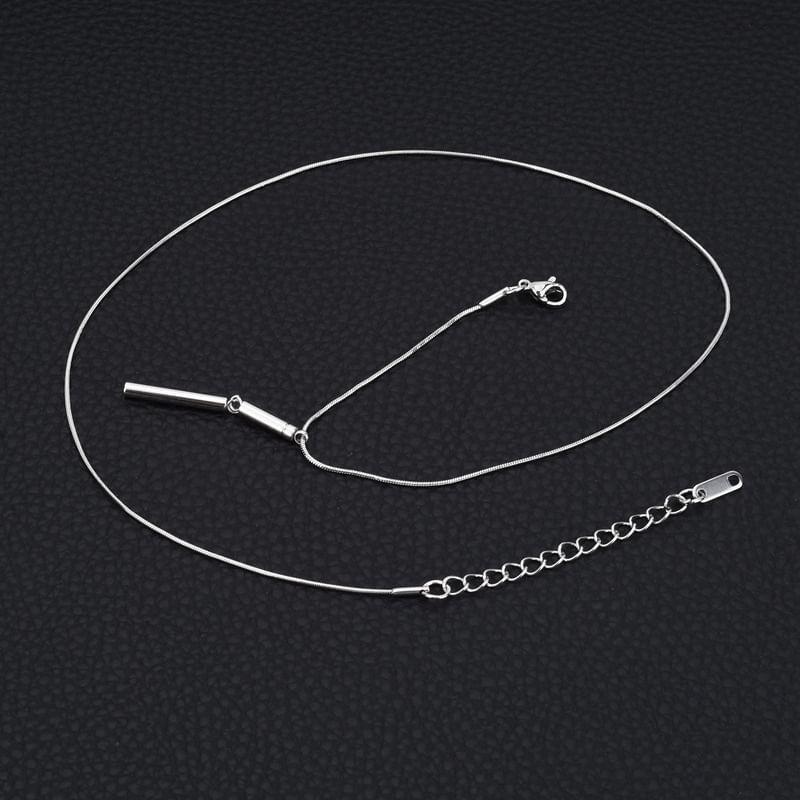 Rod Metallic Necklace Product Image