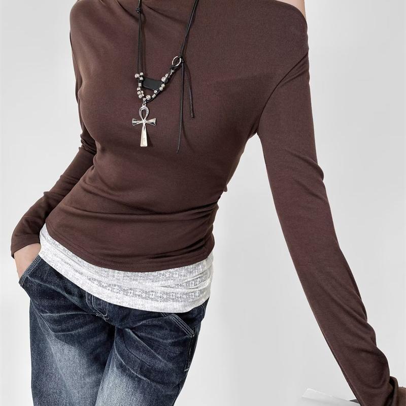 One Shoulder Long Sleeve Two Tone Panel Ruched T-Shirt Product Image