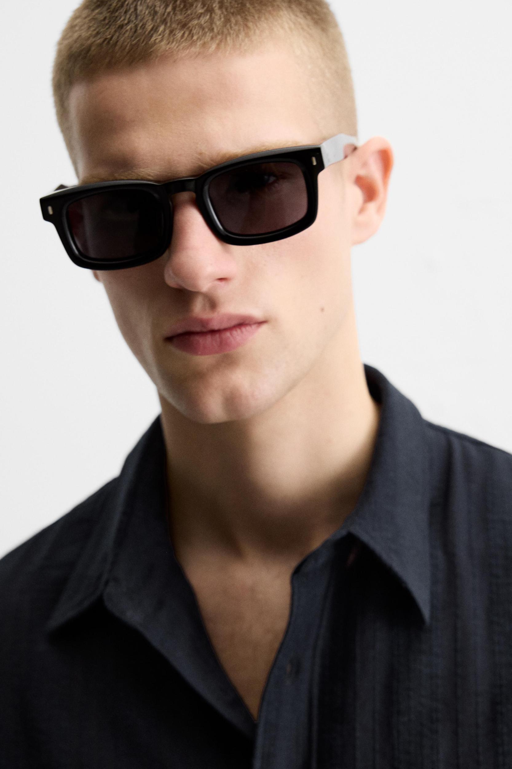 TEXTURED STRIPED SHIRT Product Image