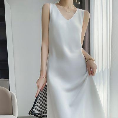 Sleeveless V-Neck Plain Satin Midi A-Line Dress Product Image