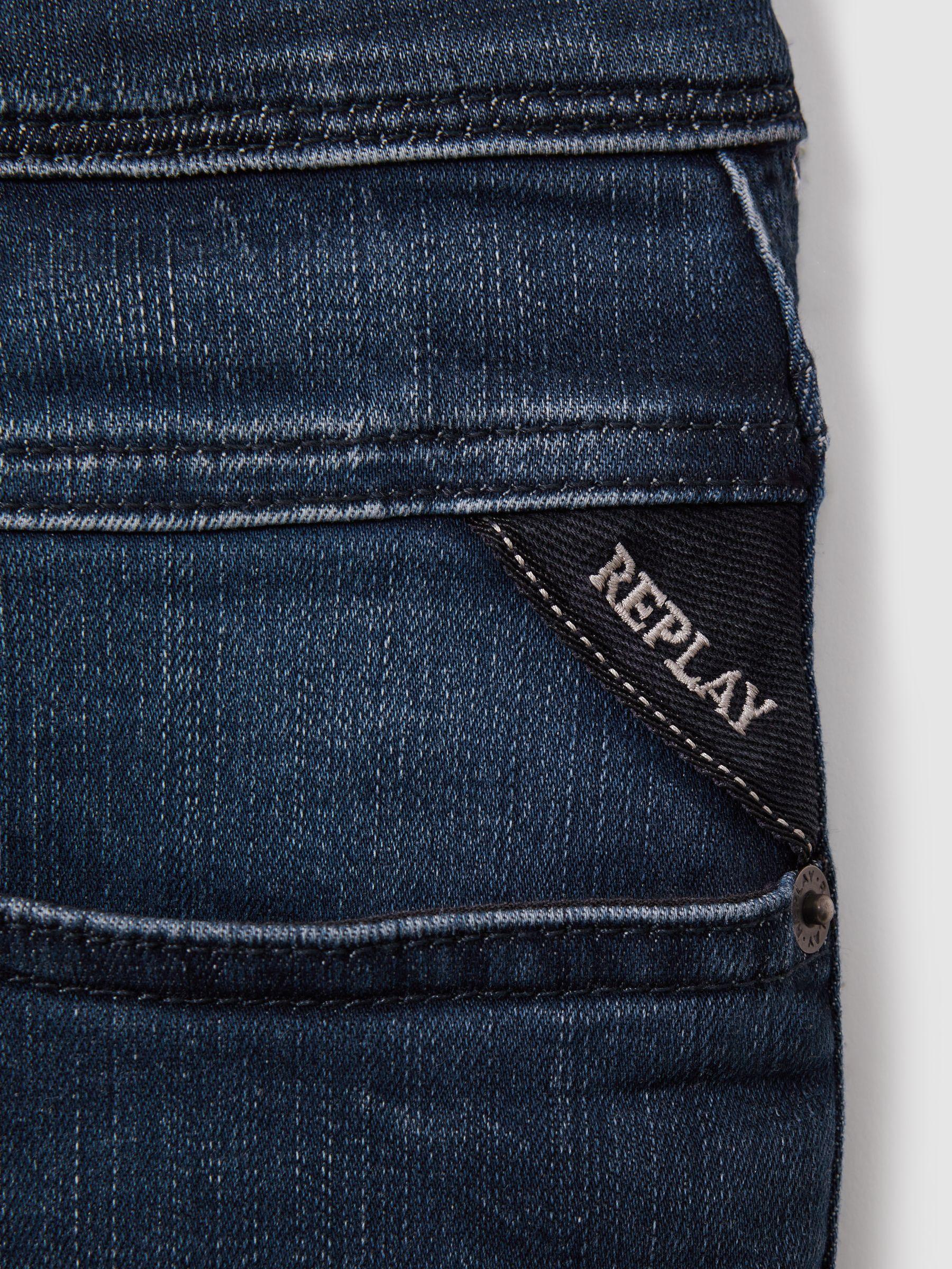 Slim Fit Washed Jeans in Dark Blue Product Image