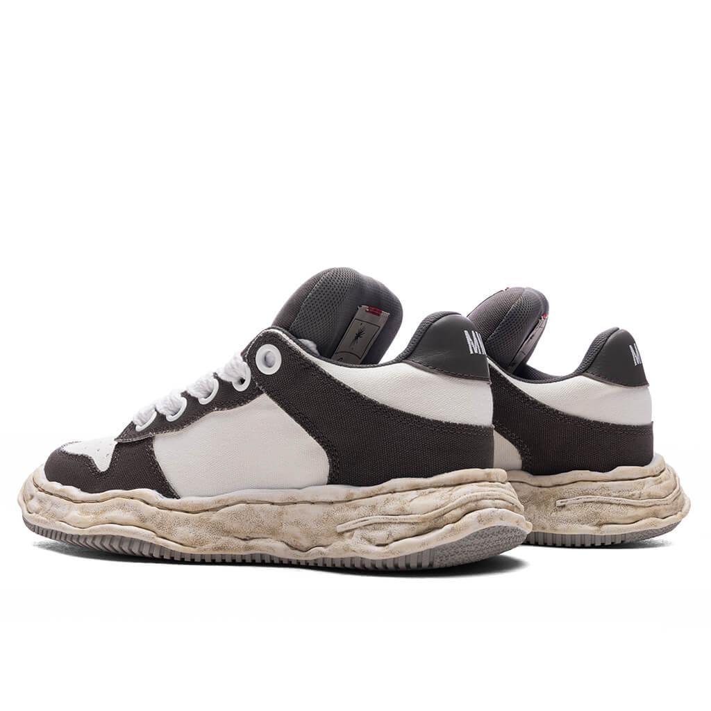 Wayne Puffer Low OG Sole - Grey/White Male Product Image