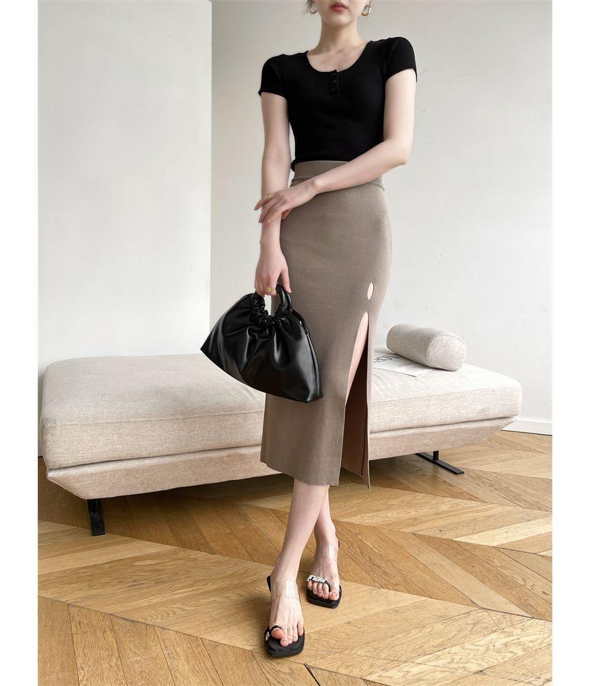 High Rise Plain Midi Fitted Skirt Product Image