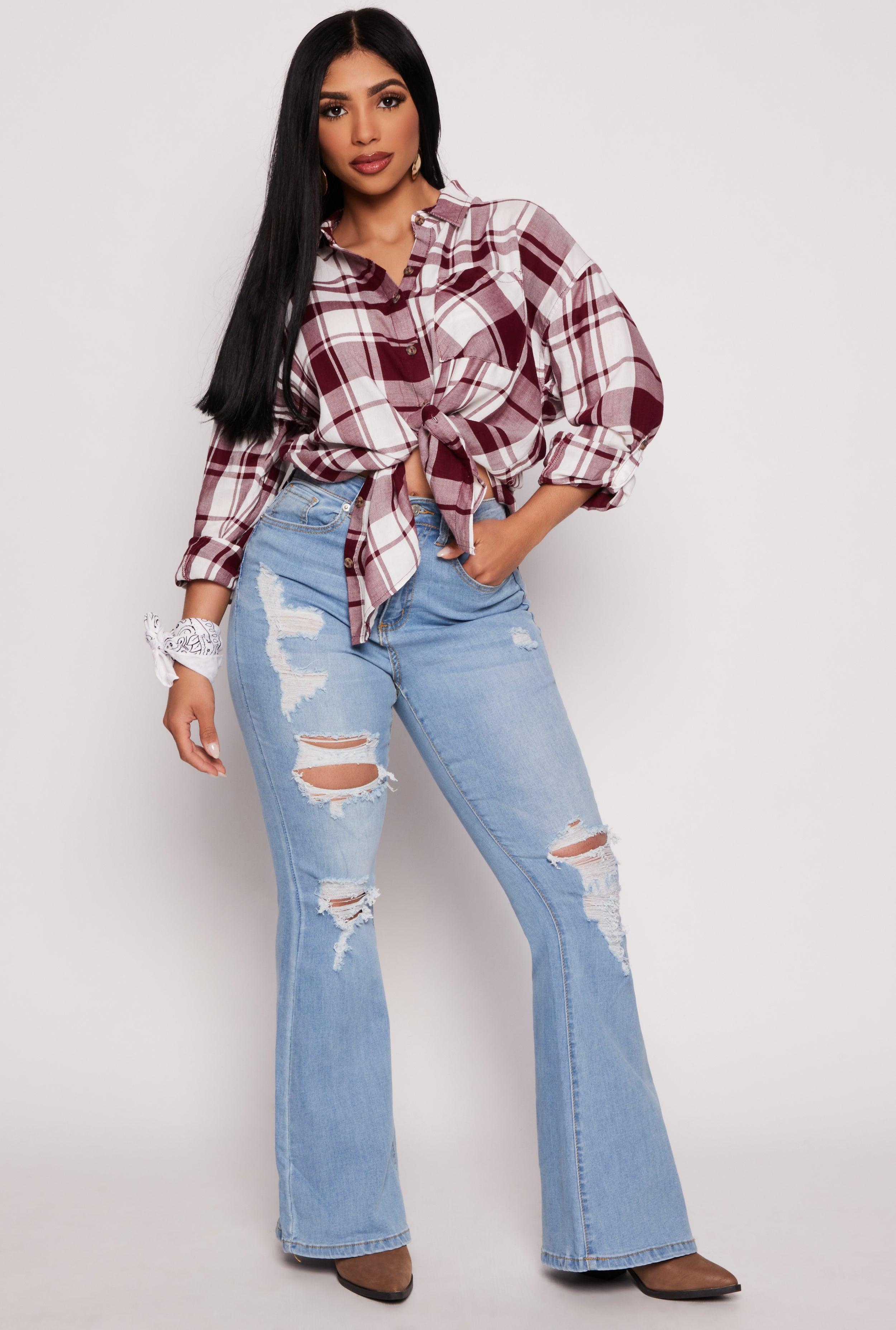 Womens Plaid Button Front Long Sleeve Shirt Product Image