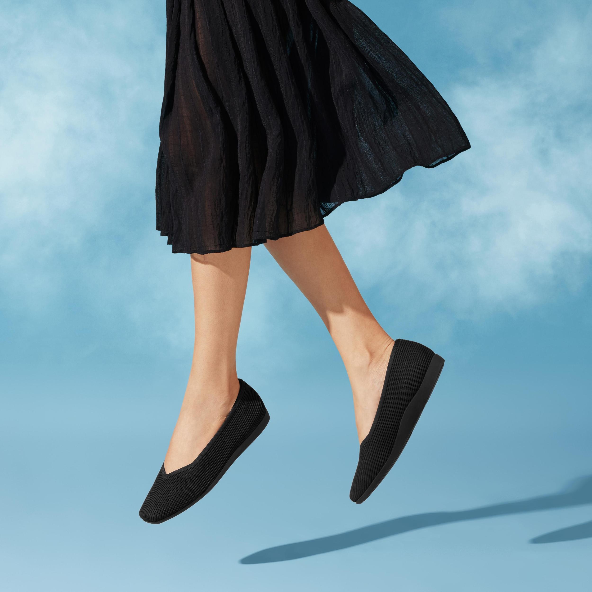 Lightweight Square-Toe V-Cut Flats (Margot Walker) Product Image