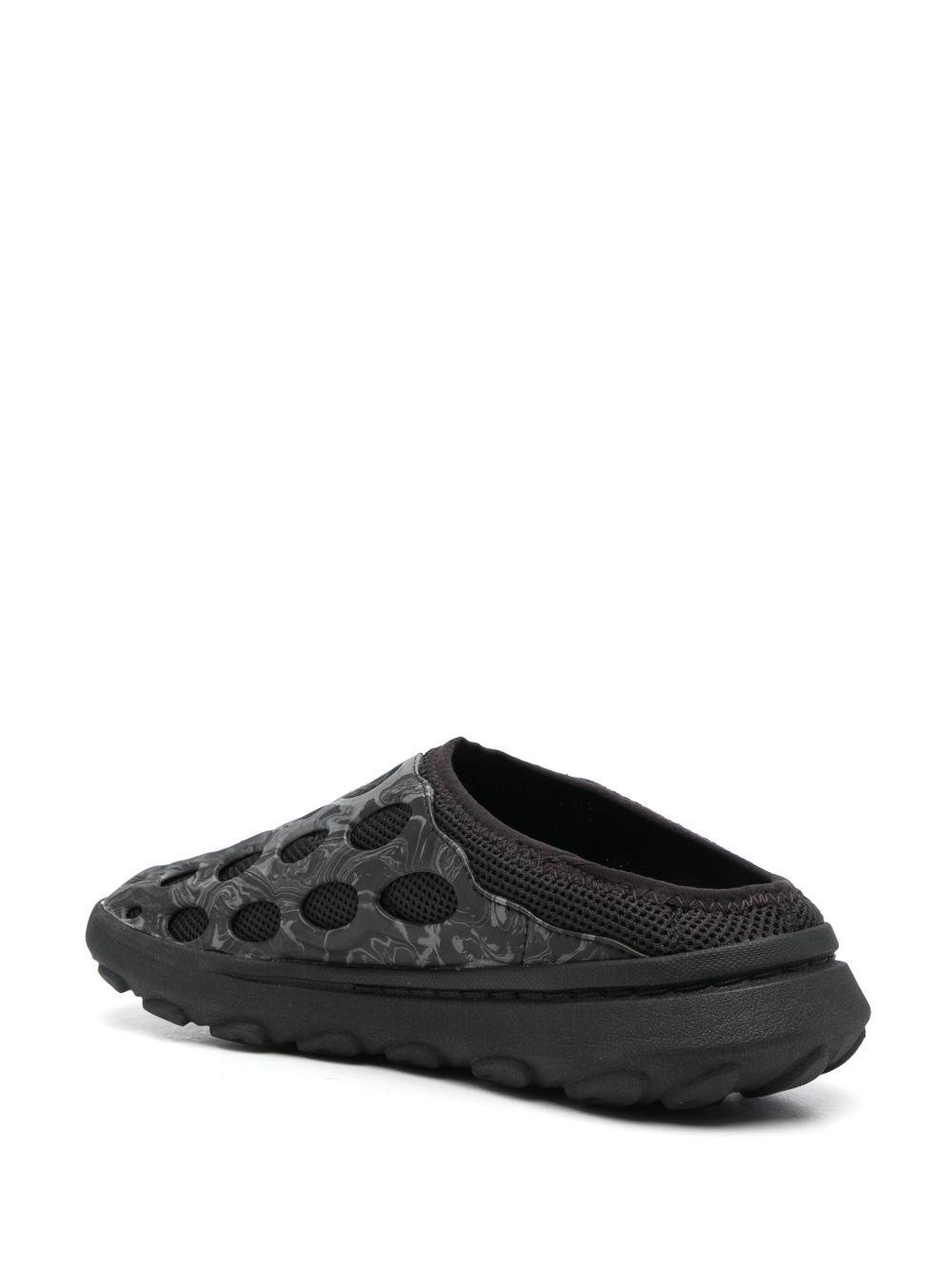 slip-on mesh-detail slippers Product Image
