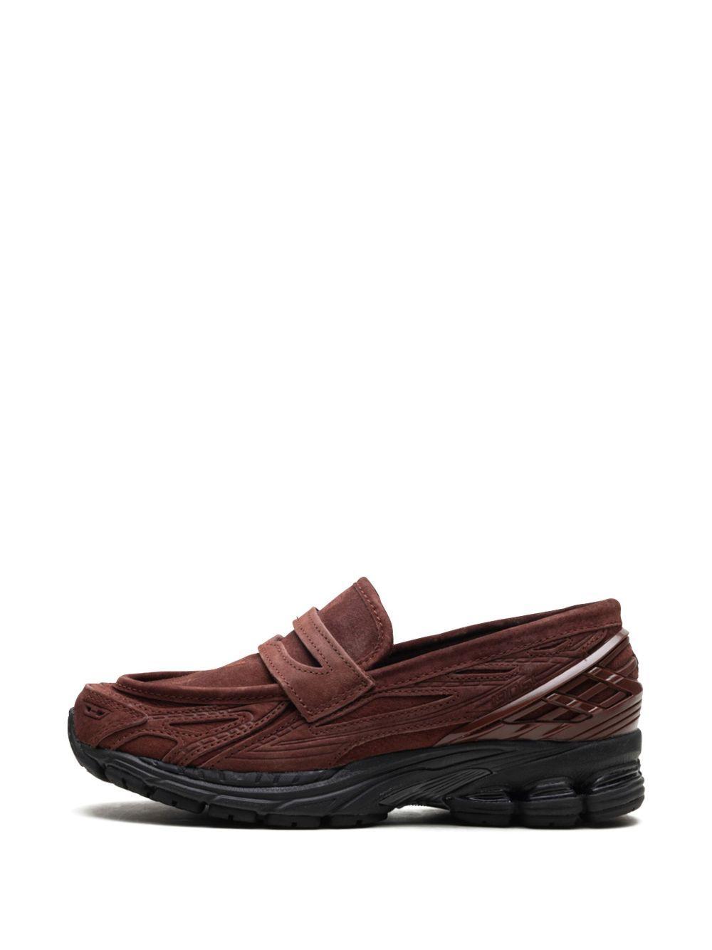 1906L "Rich Oak" sneakers Product Image