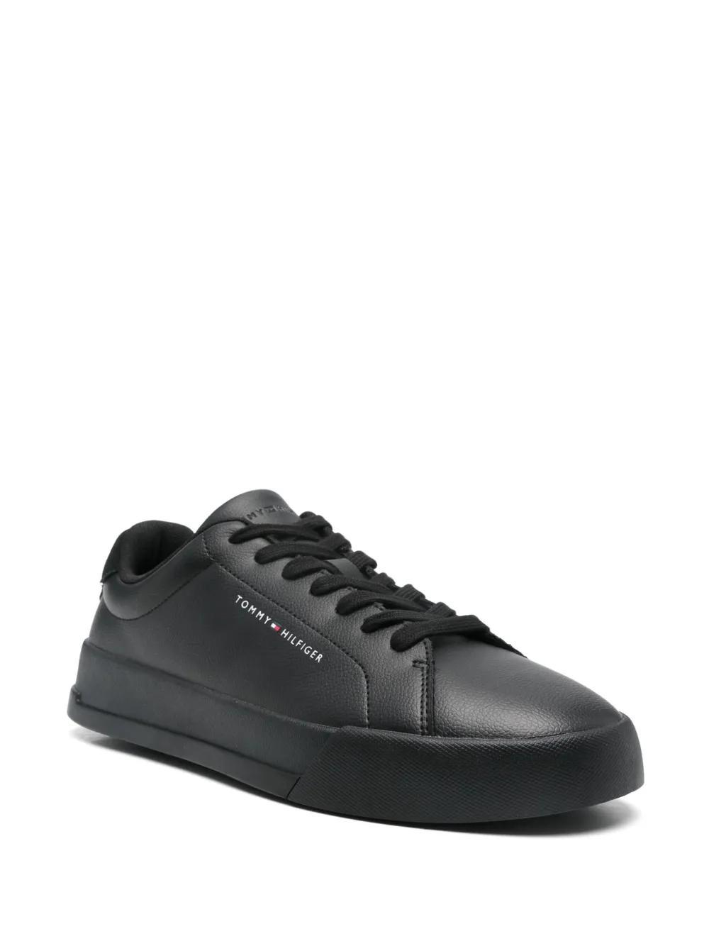 logo-print court sneakers Product Image