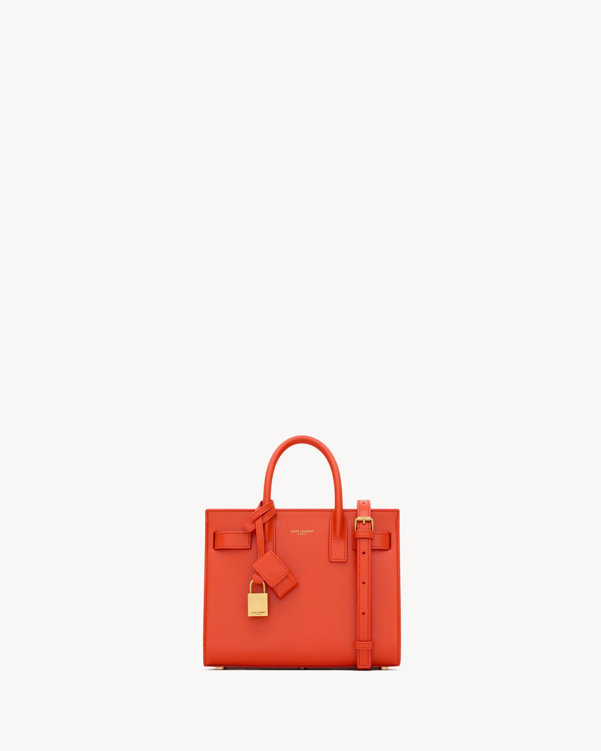 SAC DE JOUR IN SMOOTH LEATHER - NANO Product Image