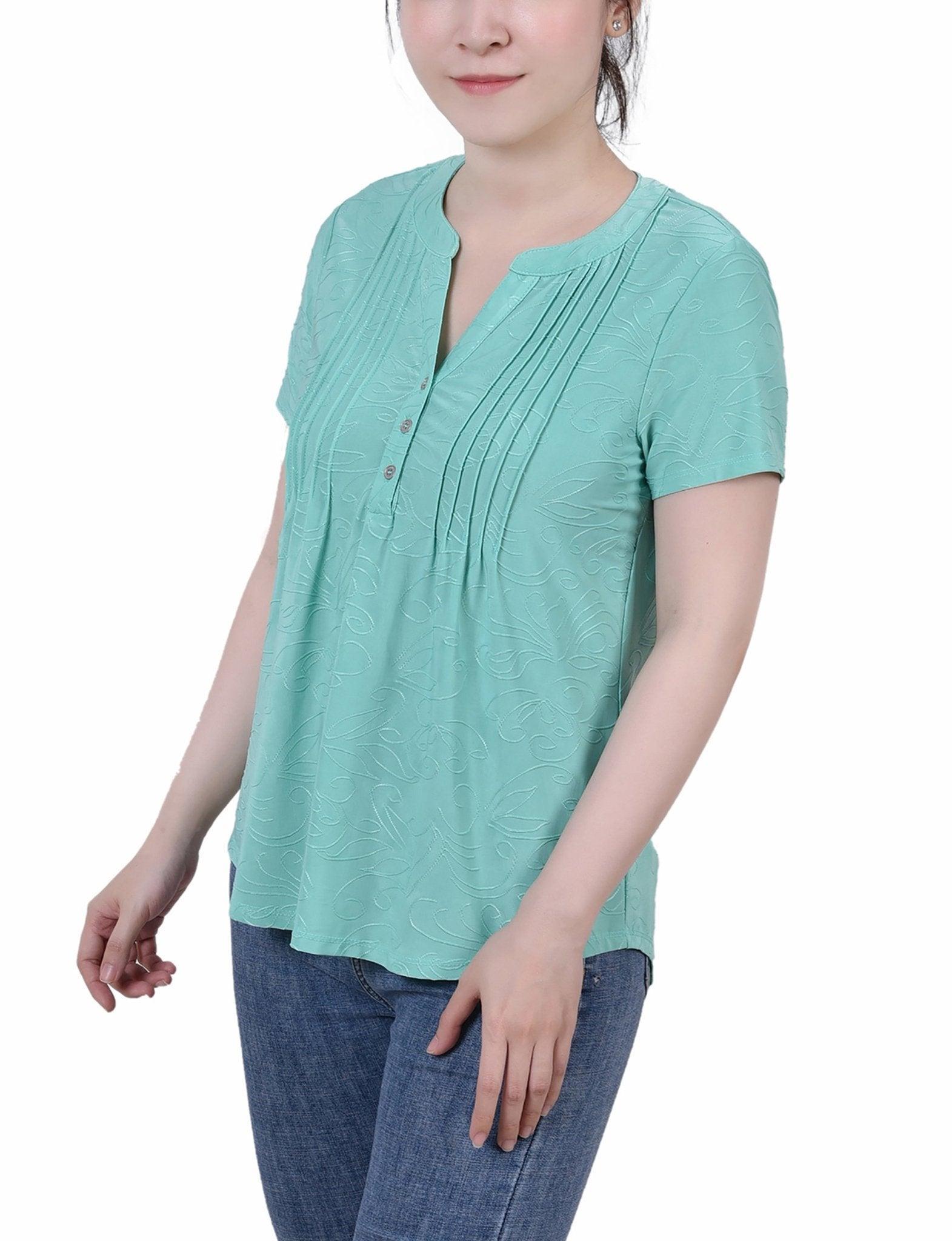 Bermuda Short Sleeve Y Neck Jacquard Knit Top - Petite Product Image