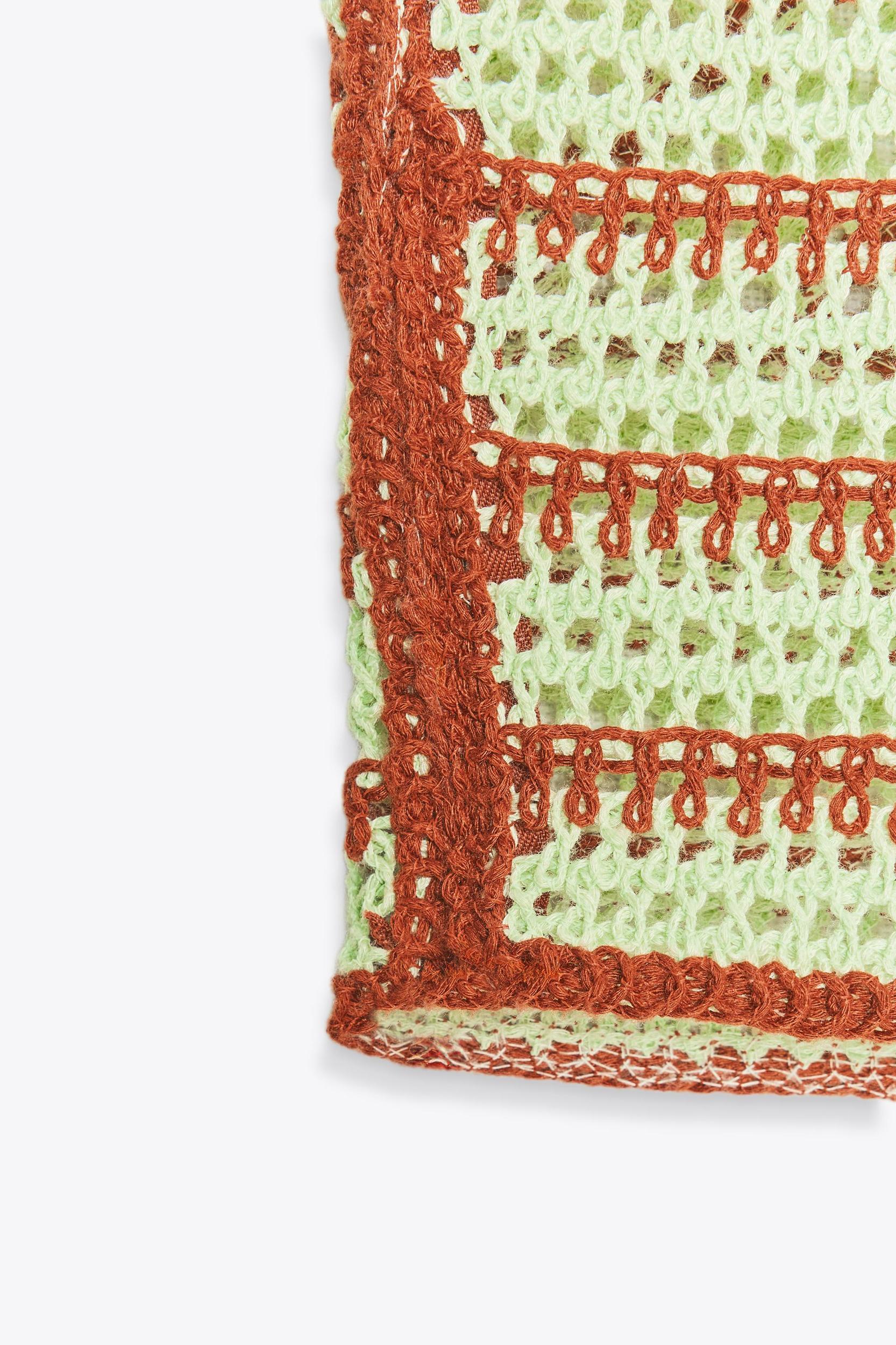 CROCHET CROP TOP Product Image