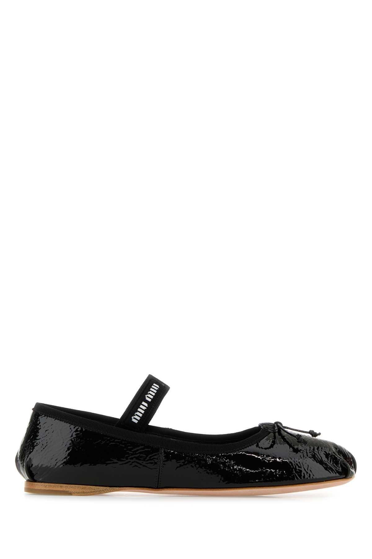 logo-strap ballerina shoes Product Image