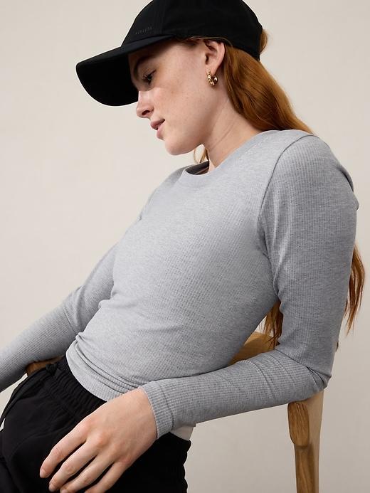 Renew Seamless Crewneck Top Product Image