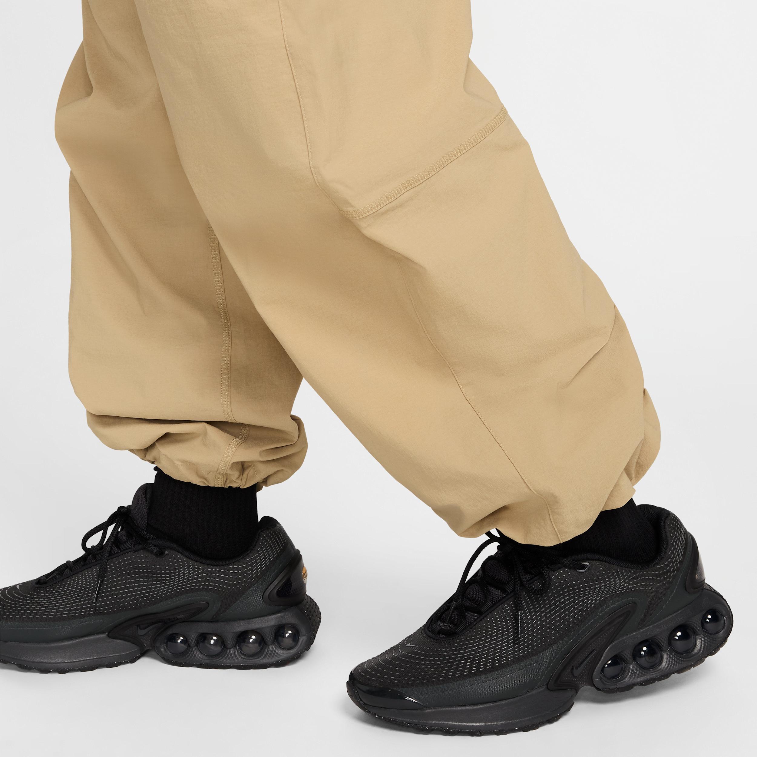 Nike Tech Men's Woven Oversized Pants Product Image