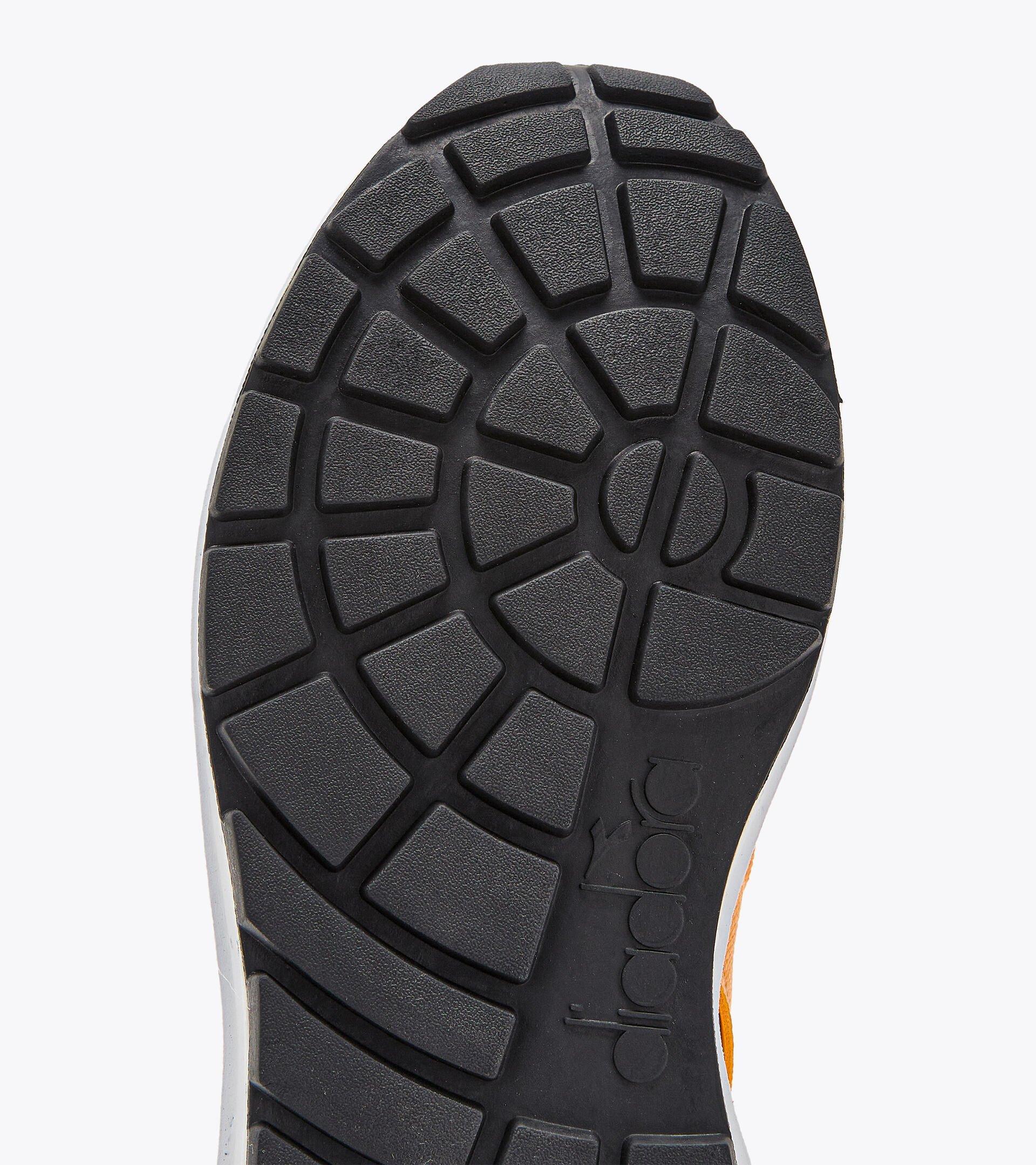 KMARO 42 ACBC Product Image