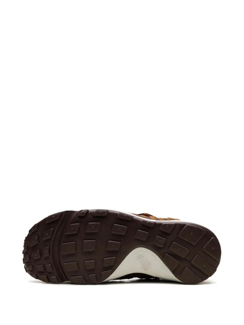 Air Footscape Woven "Earth" sneakers Product Image
